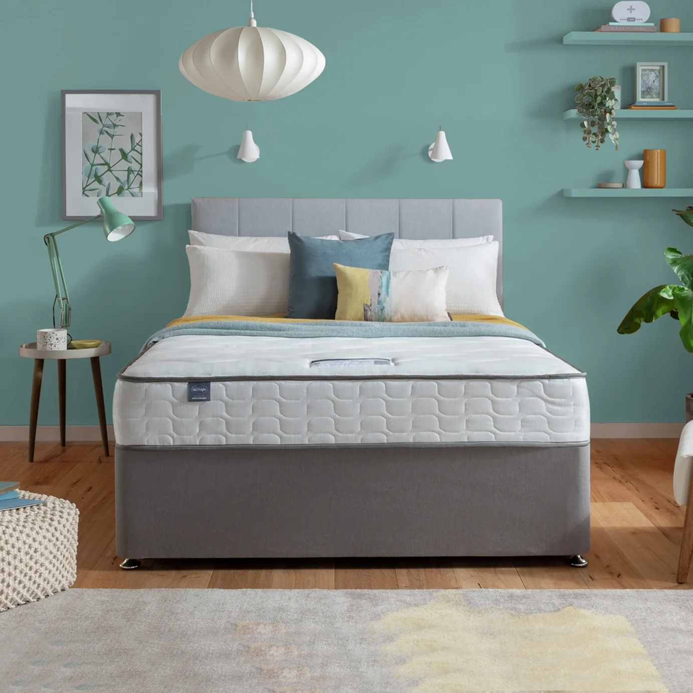 King size divan bed with mattress